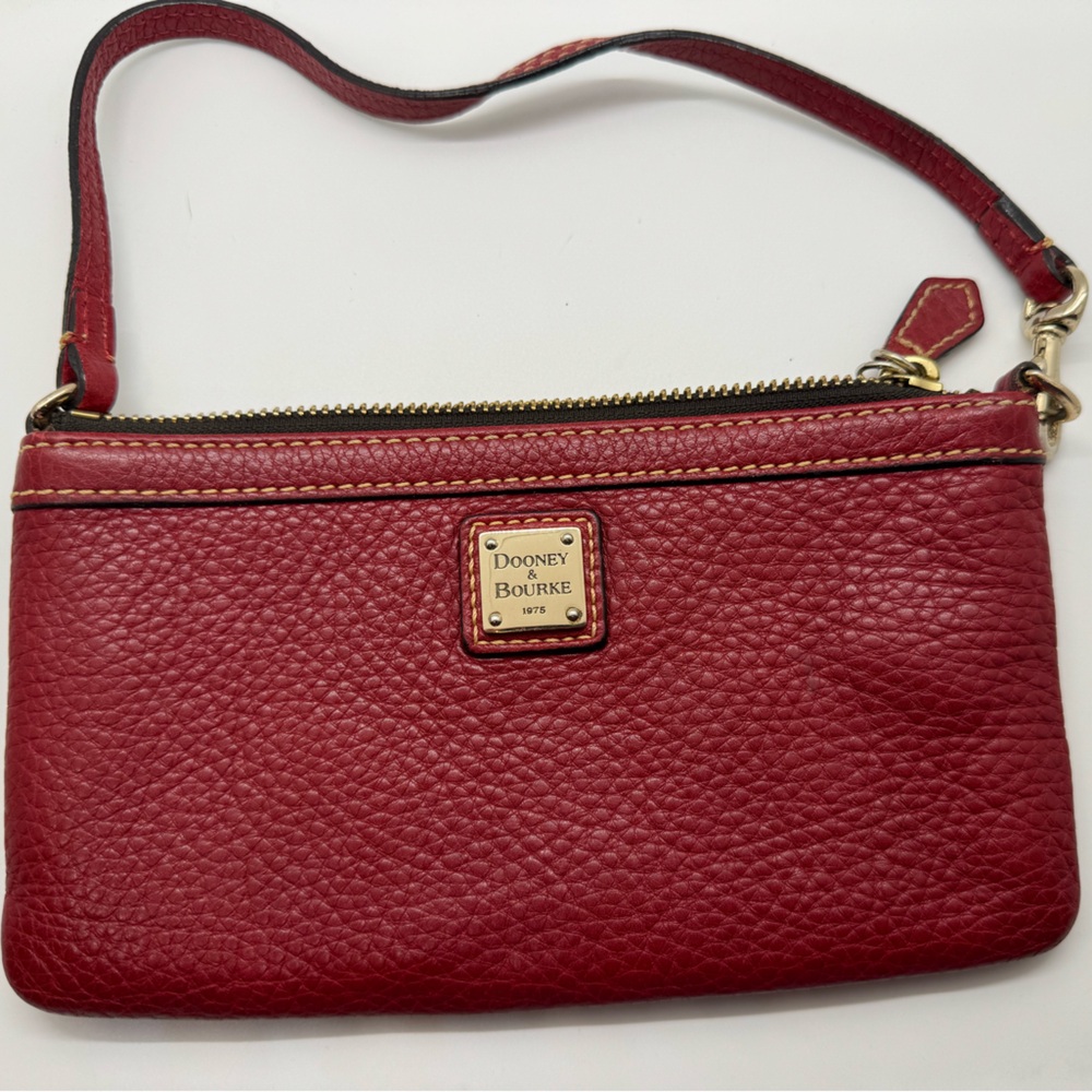 Dooney & Bourke pebble grain red wristlet
